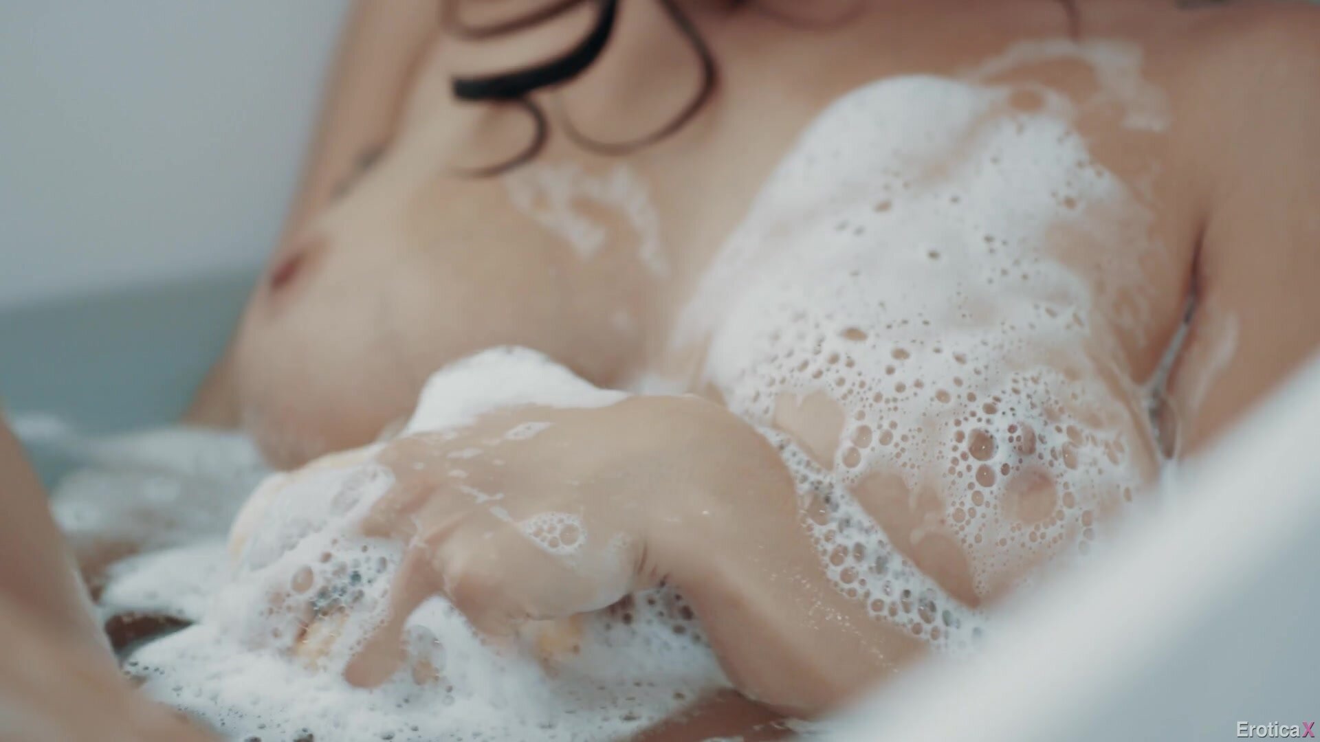 Karlee Grey Lucas Frost - A Touch of Danger