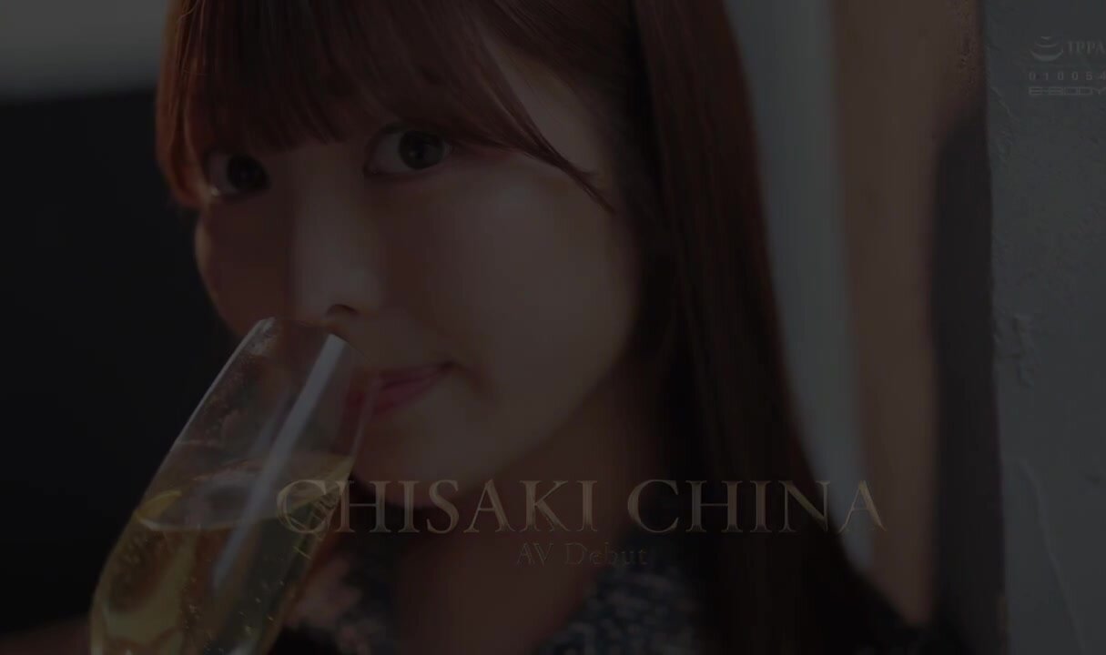 EBWH-241 She's elegant and modest, but after drinking alcohol, her squirting juices overflow during after-sex. A beautiful, busty, squirting lounge girl working at a high-end establishment in Nishi-Azabu makes her AV debut. China Chisaki