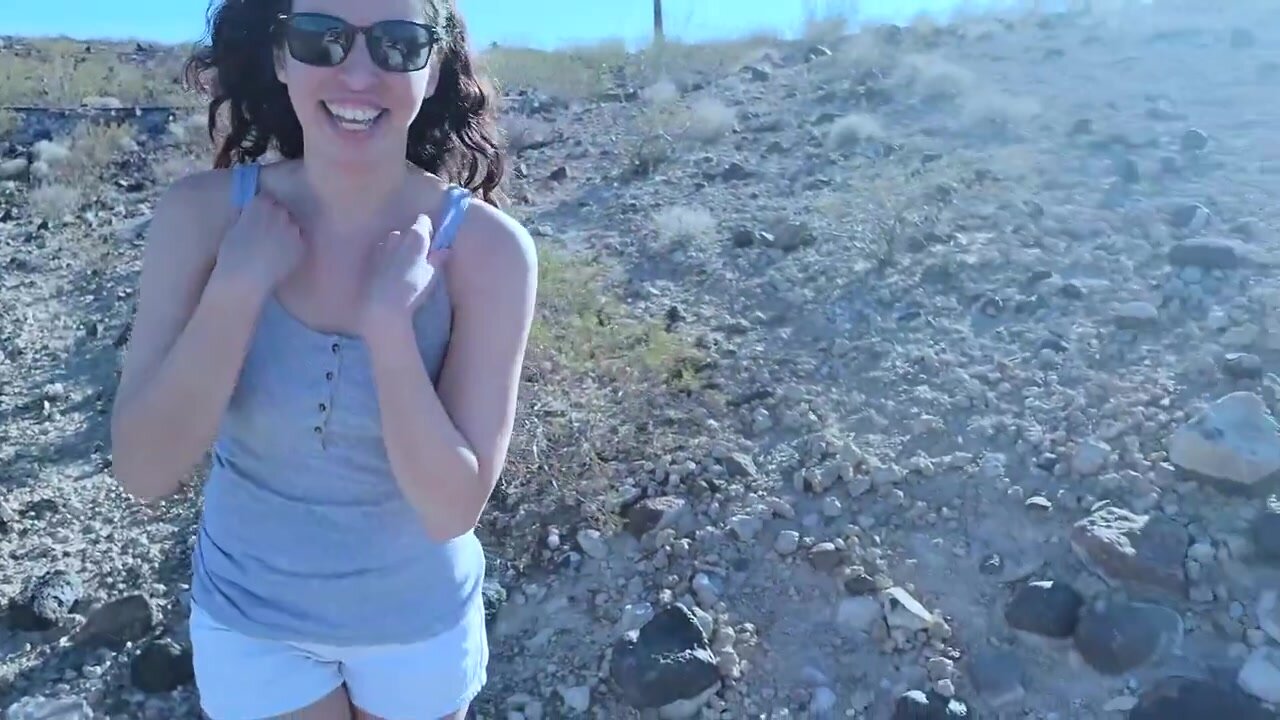Nicole Niagara - Girl caught acting like a slut on the hiking trail