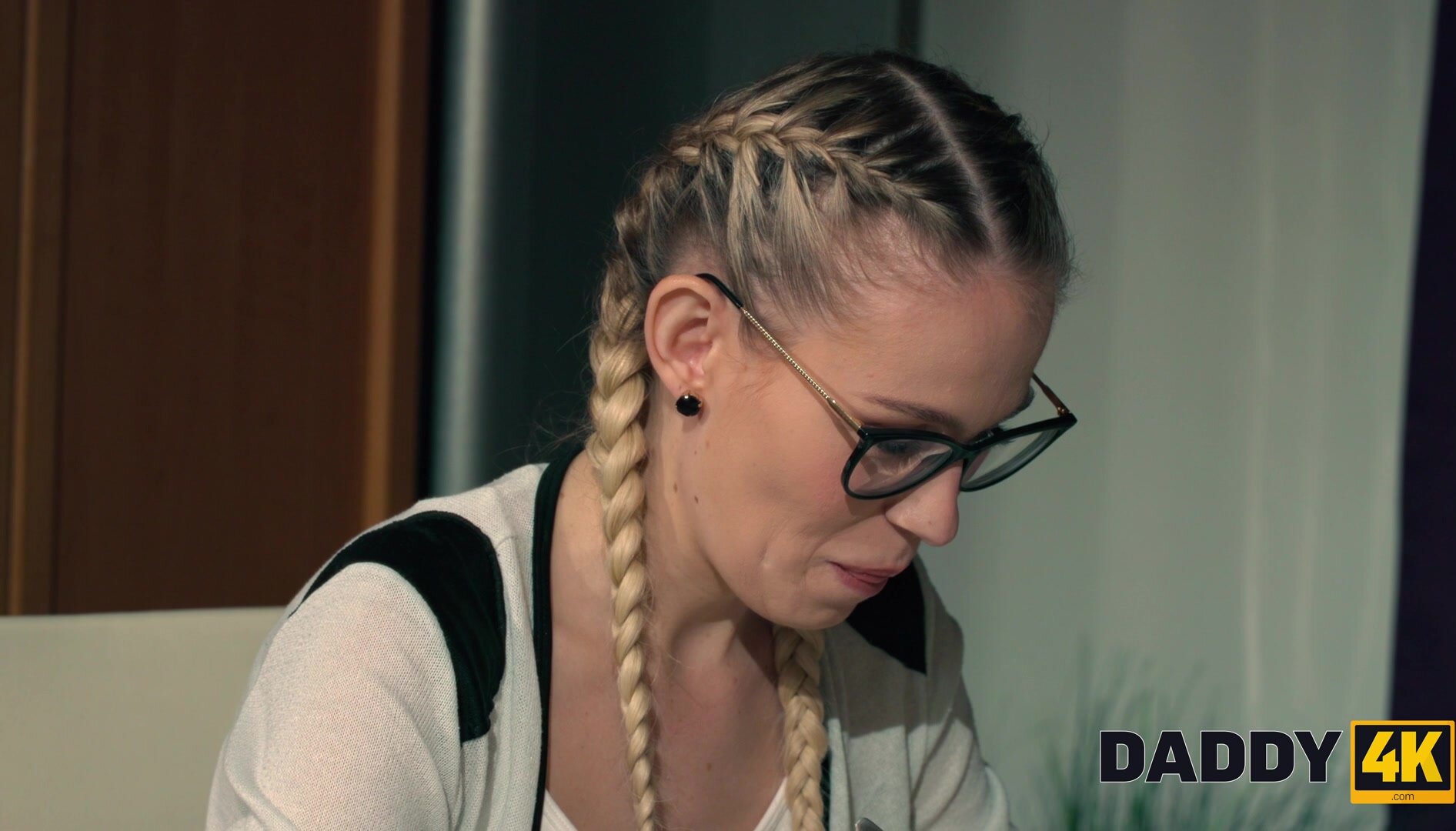 Daddy4K - Nela Decker