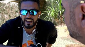 Manuh Cortez - Rolou um ménage quente no escritório com a loira gostosa!