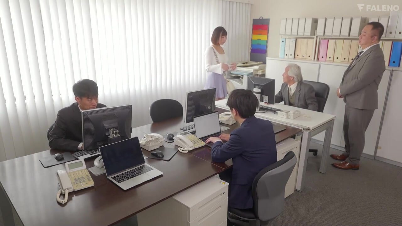 FNS-099 When I called a masochistic woman delivery health service, it turned out to be the precious daughter of my boss, whom I hate, so I decided to educate her and mess her up. Yui Hina