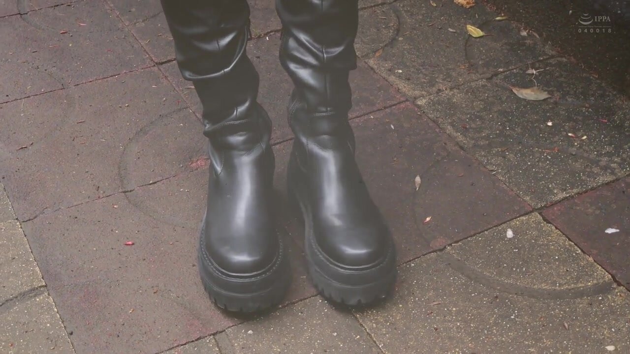 MMBF-002 Boots fetish Shiori Kuraki