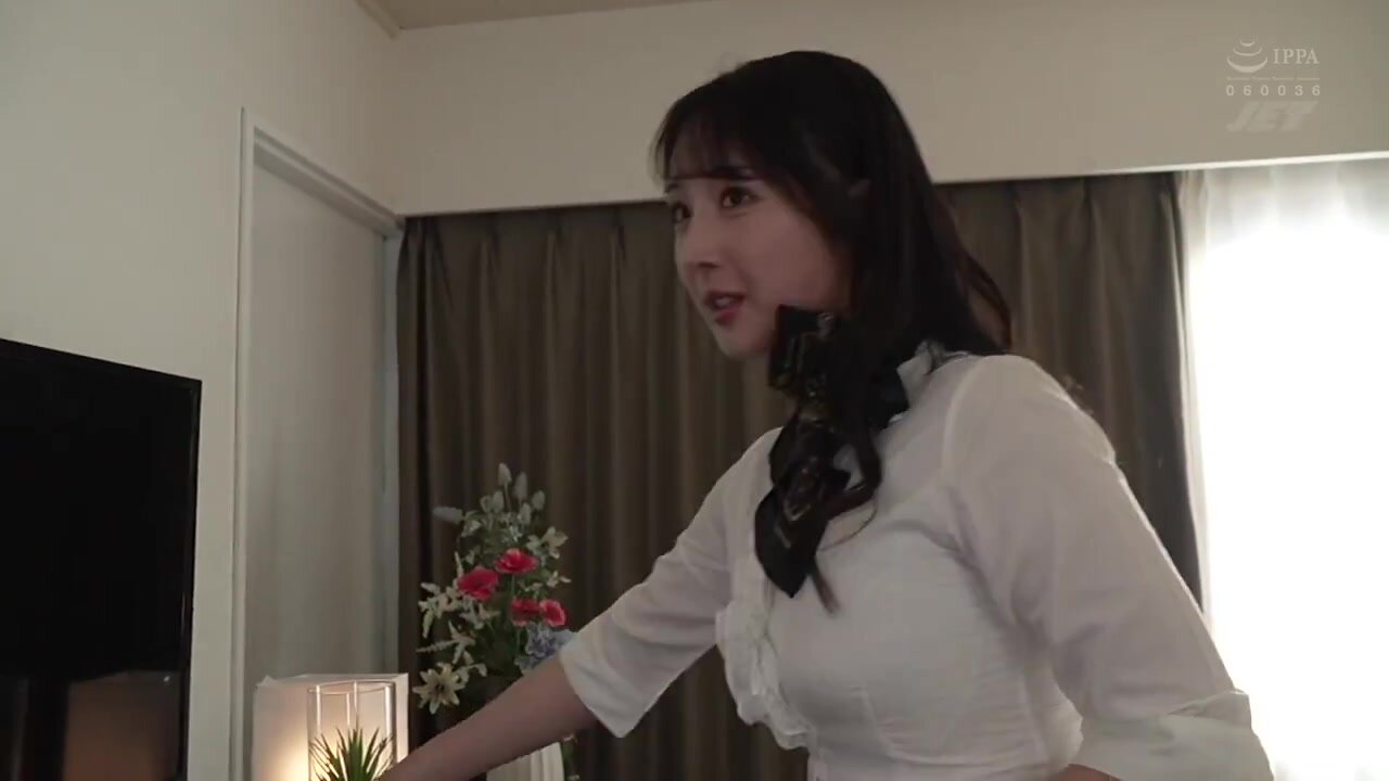 NGOD-284 Married Hotel Woman Yuika Onosaka is Called in for an Unreasonable Complaint and flowers to Take the Guest's Unruly Big Cock