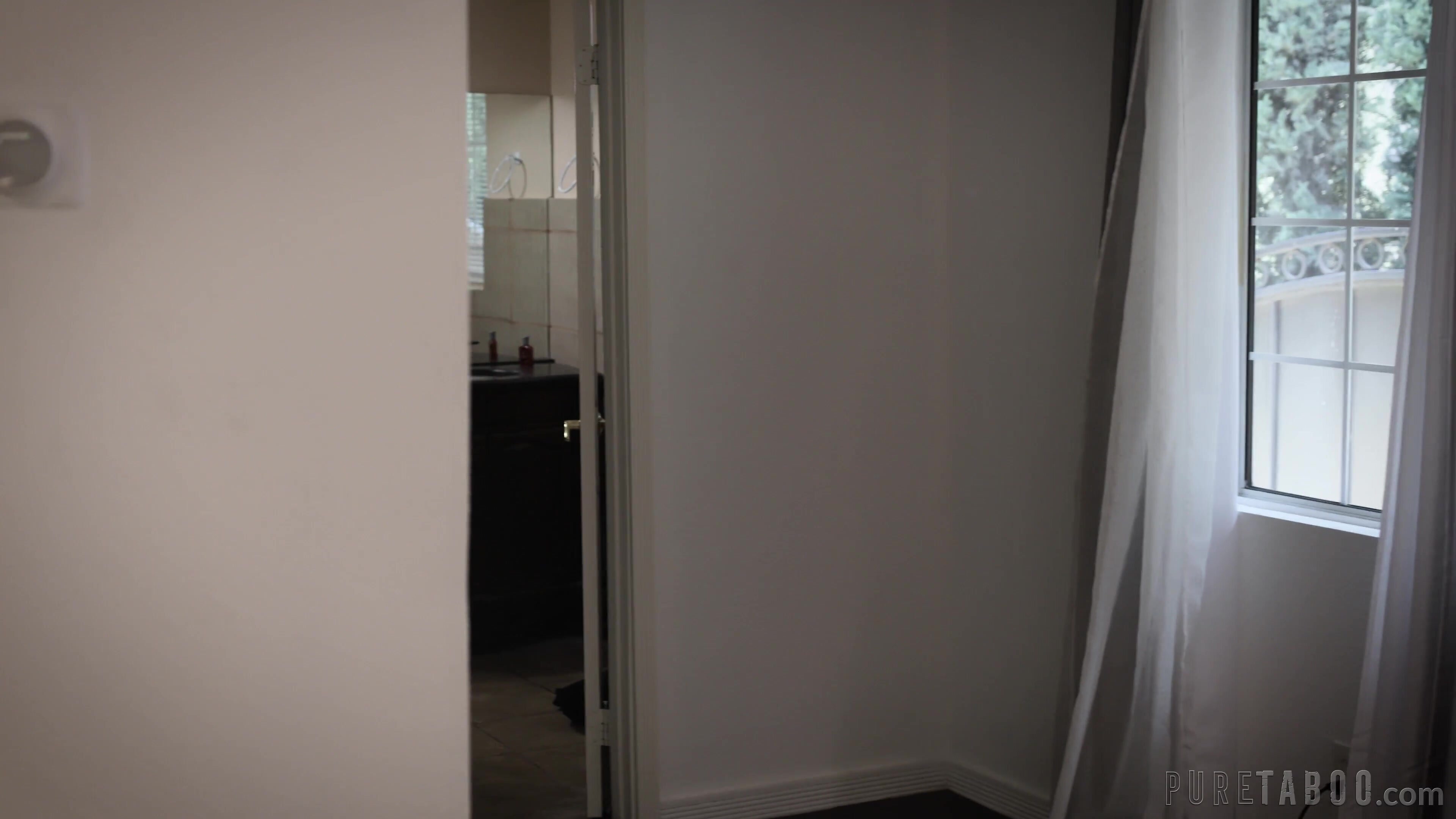 Brandi Love Valentina Nappi - Pure Taboo 4K
