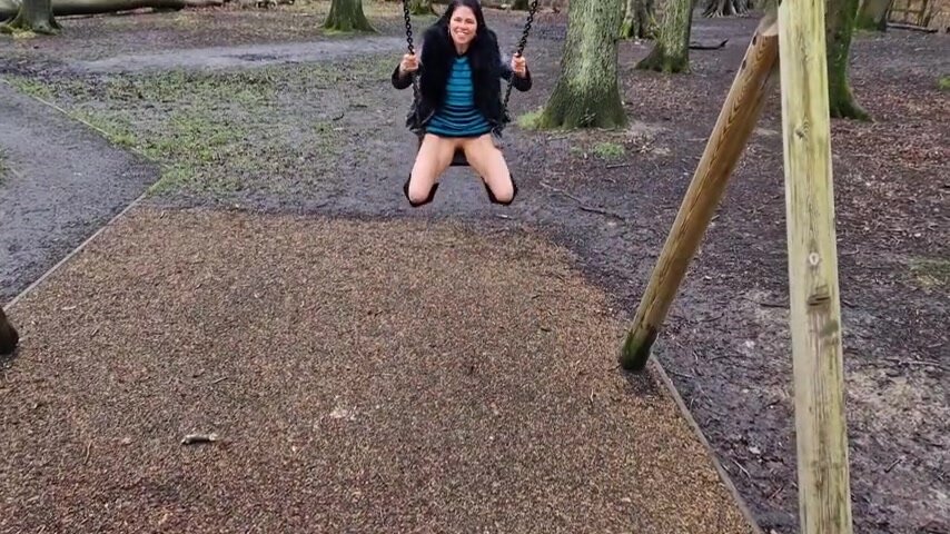 Nicky Brill - Naked in public park