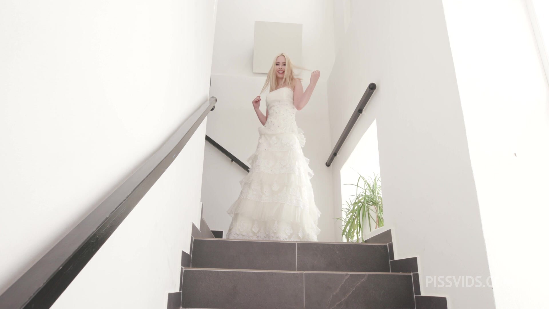 Slammed brides Goes Wet, Vivian Lola, 6on1, Mixed Boys, ATM, Balls Deep, DAP, No Pussy, Rough Sex, Big Gapes, Pee Drink Cocktail/Drink/Shower, Cum in Mouth, Swallow