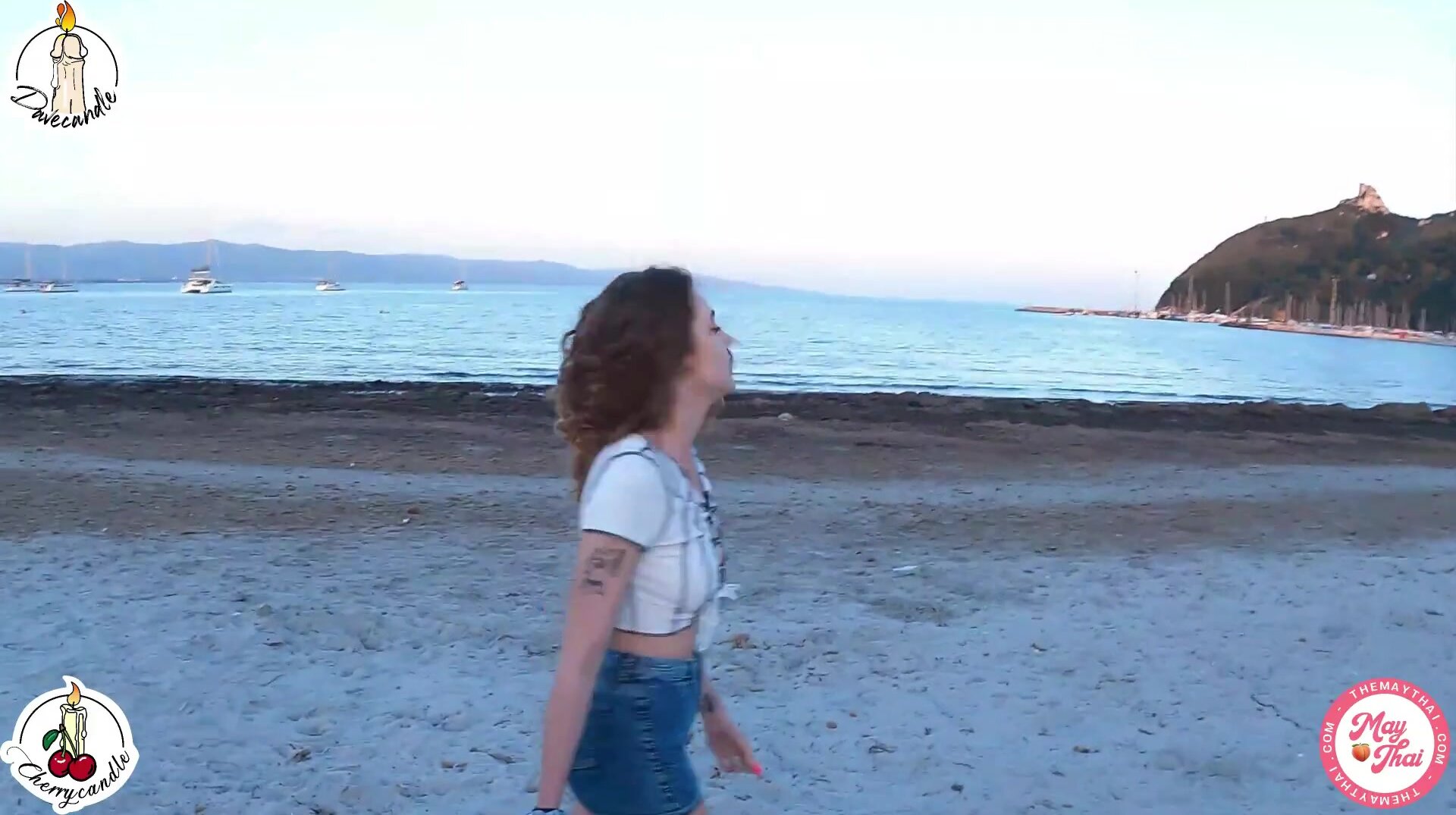Dave Candle - I Meet May Thai on the Beach and I Invite Her Home