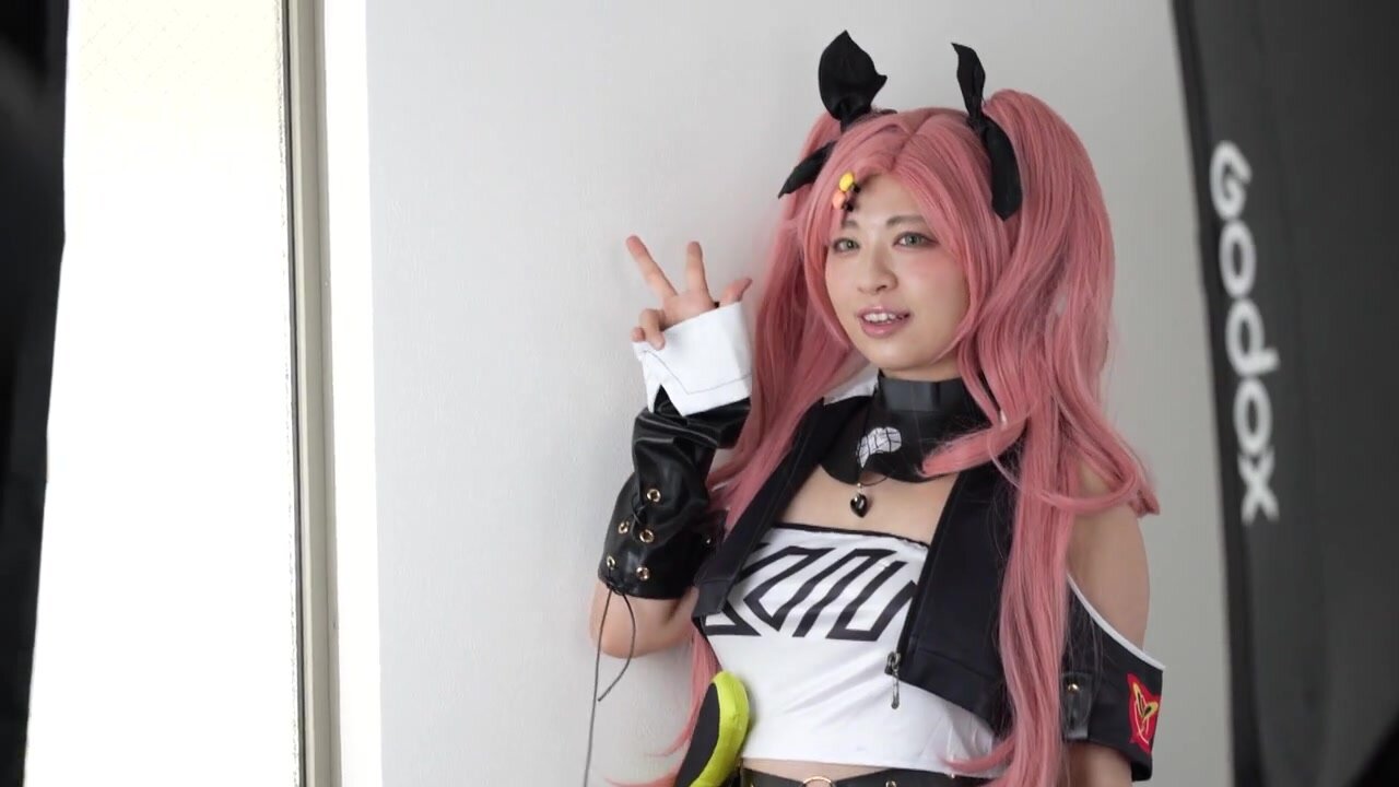 WTEX-010 Cosplay Support. Otaku Oji 10-person orgy. Selfish G-cup voluptuous cosplayer Anna gets dick training! 1000 condomless uterine knocks lead to continuous bukkake and creampie!