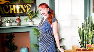 Red-XXX - Insatiable 7