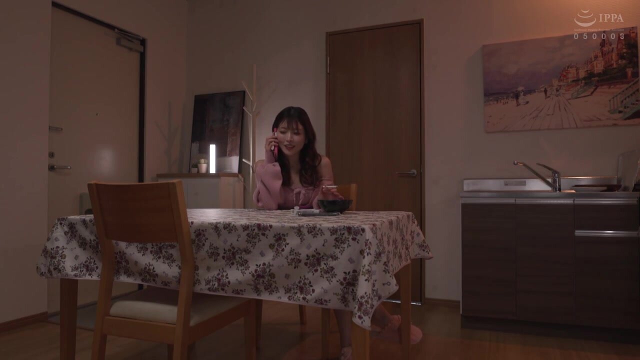 MKMP-671 Former delinquent wife convulses and climaxes. After splitting up with her scumbag husband, her sexually frustrated body is instantly seduced by the noisy young man who lives next door! Her nipples are kneaded and twisted, and her big ass is pist