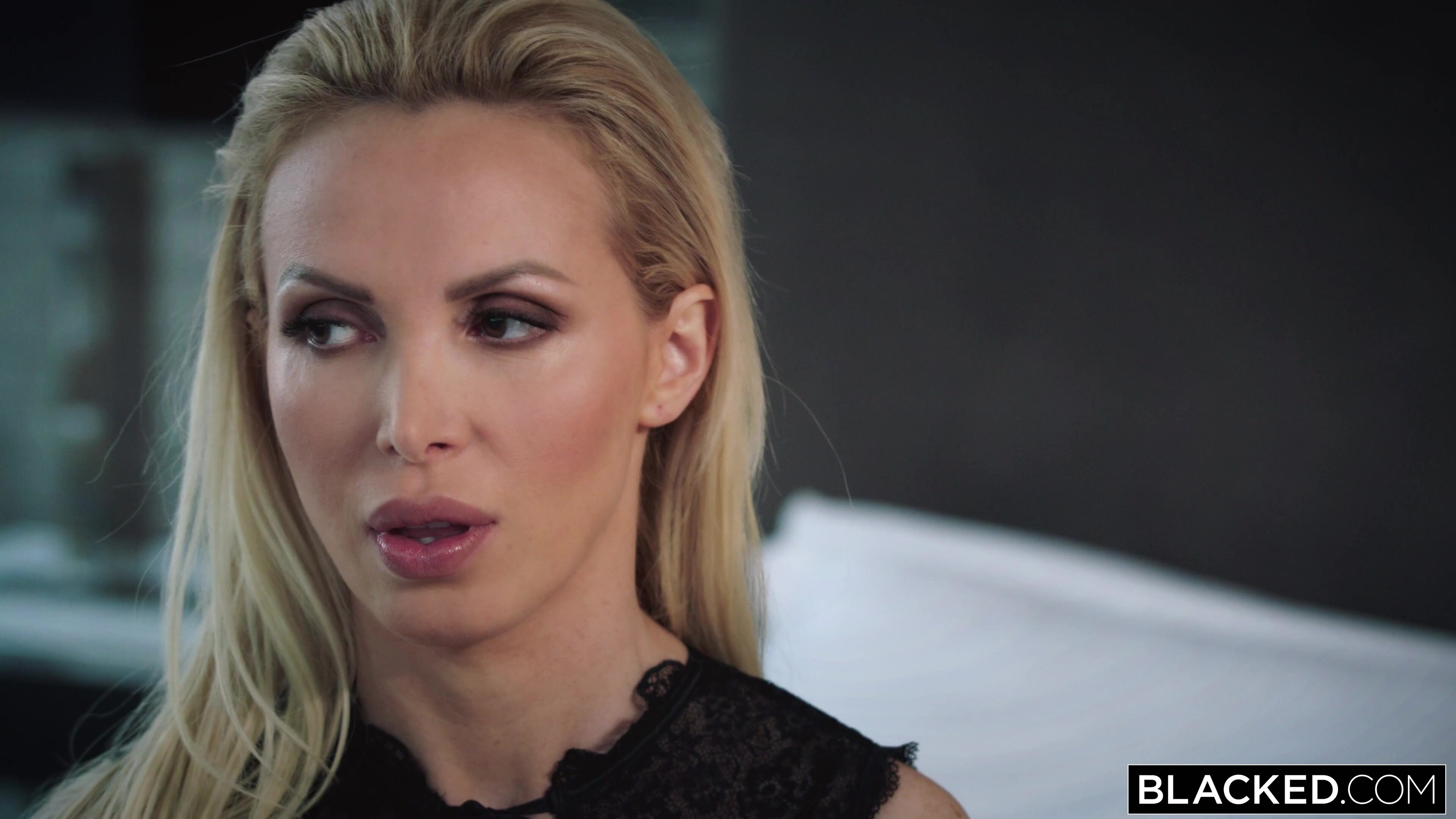 Nikki Benz blacked