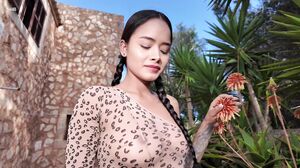 Wb - Liloo Like a Beast