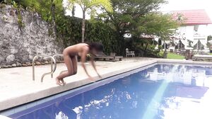 Wb - Liloo Refresh Yourself Backstage