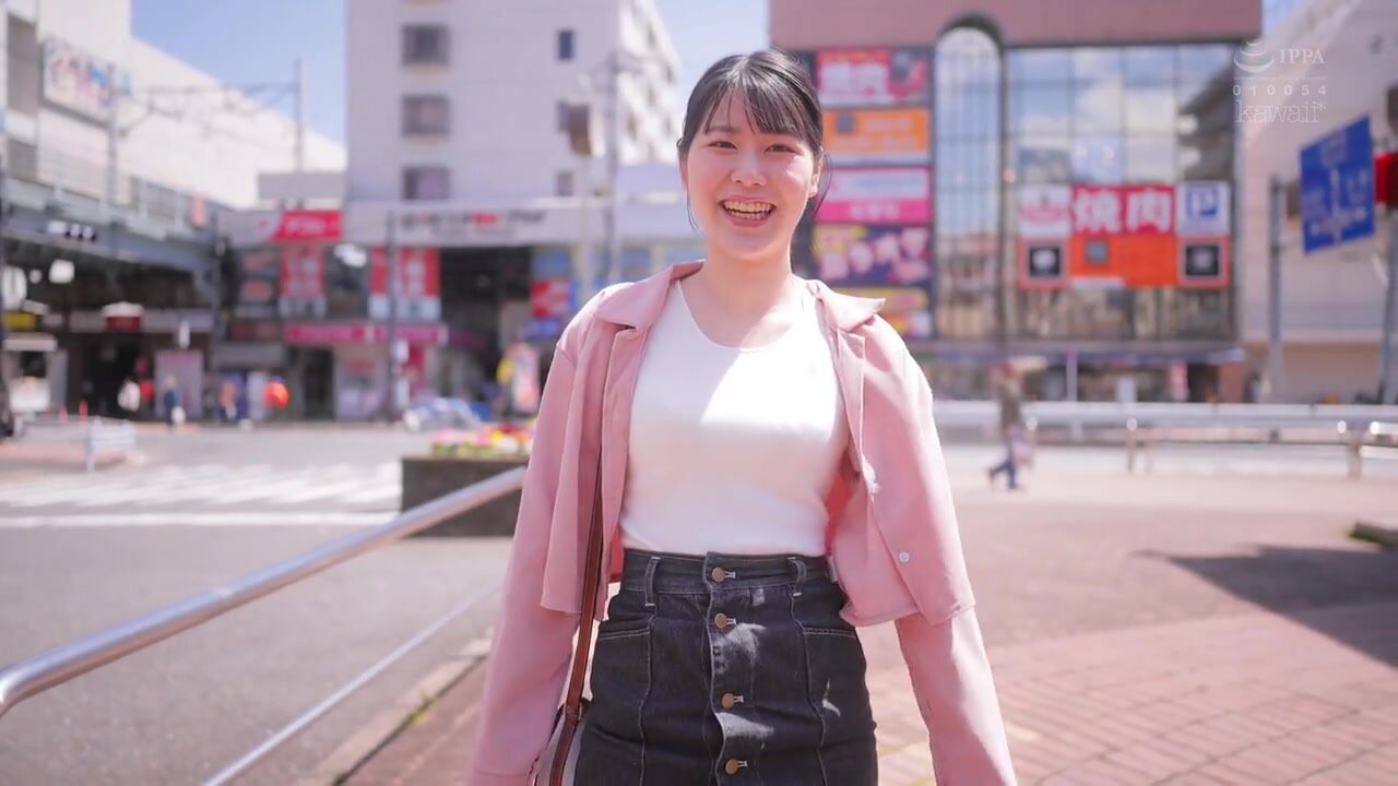 CAWD-877 It's been a month since she's had a dick, a month since she's had cunnilingus, and a month since she's had sex. Saya Tsukamoto, the daughter of a long-established, historic kimono wholesaler, has come to Tokyo with her pussy dripping wet and unab