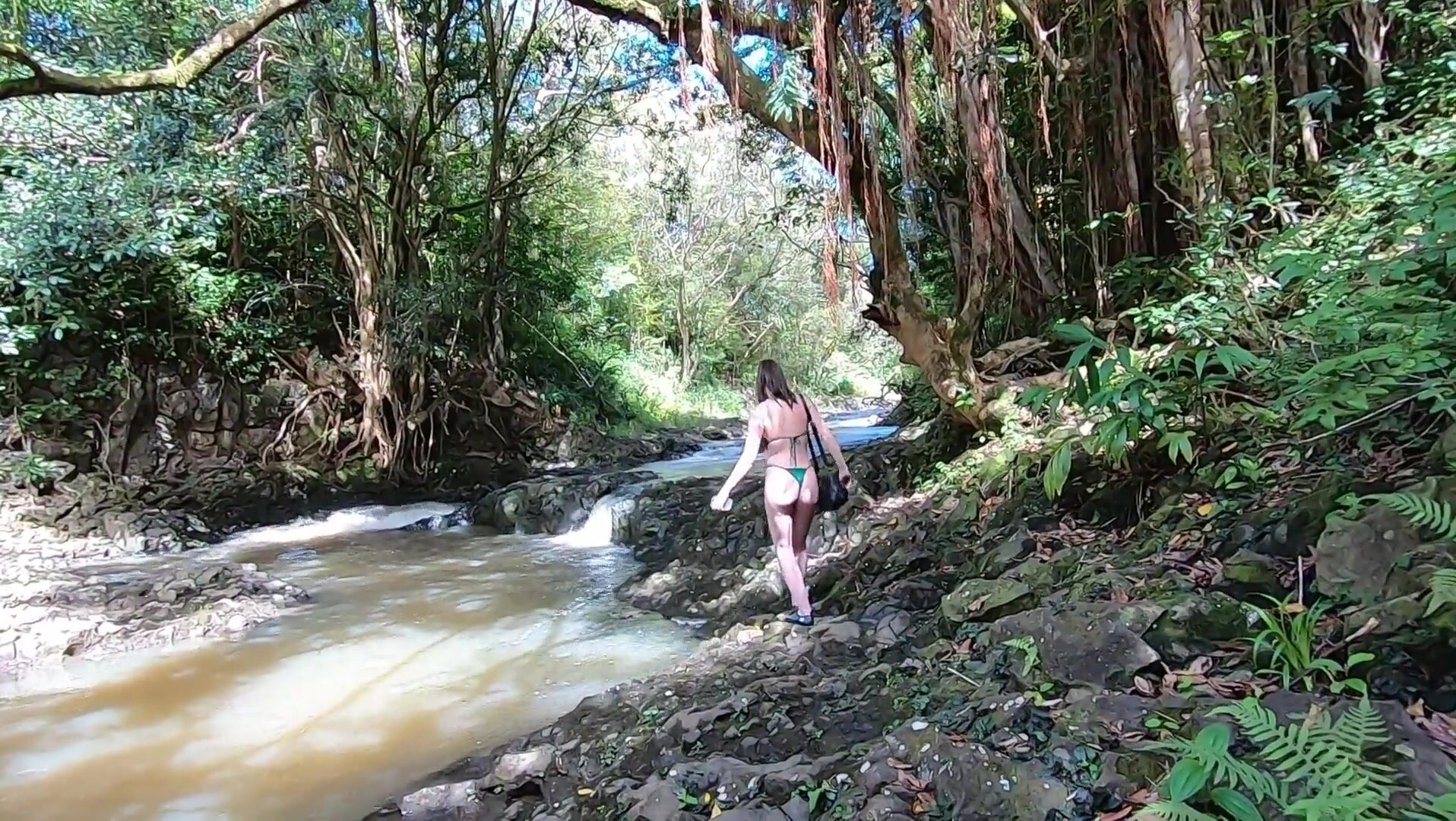 ManyVids - Nature Love - Fiona Frost