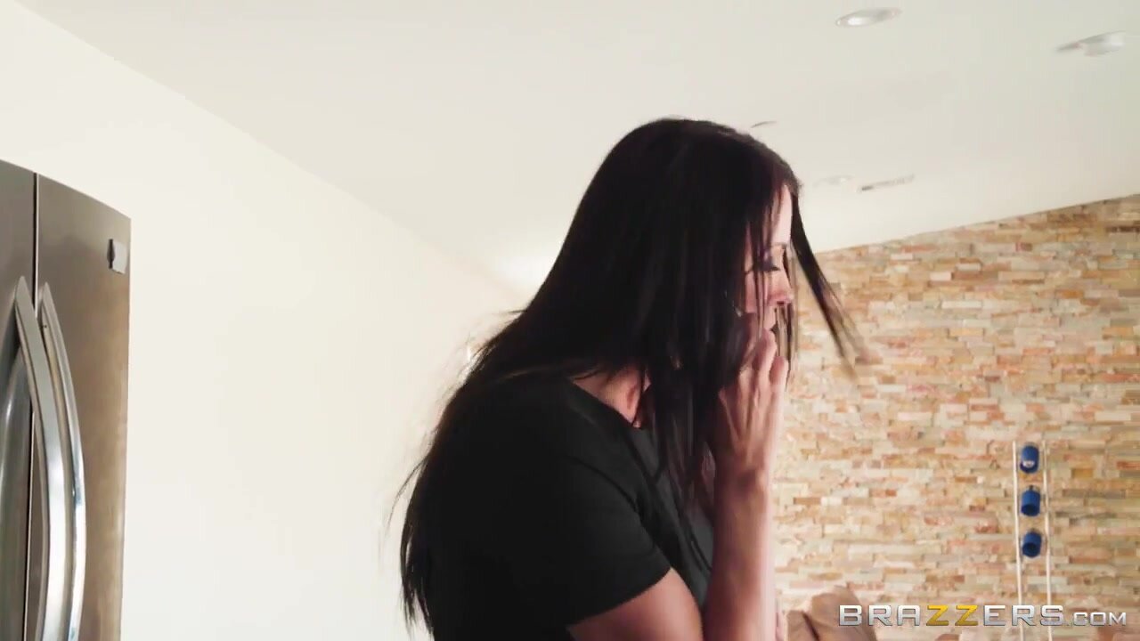 Reagan Foxx Busty Fashion Designer Fucks Her Employee As Payment For Ruining Her Dress