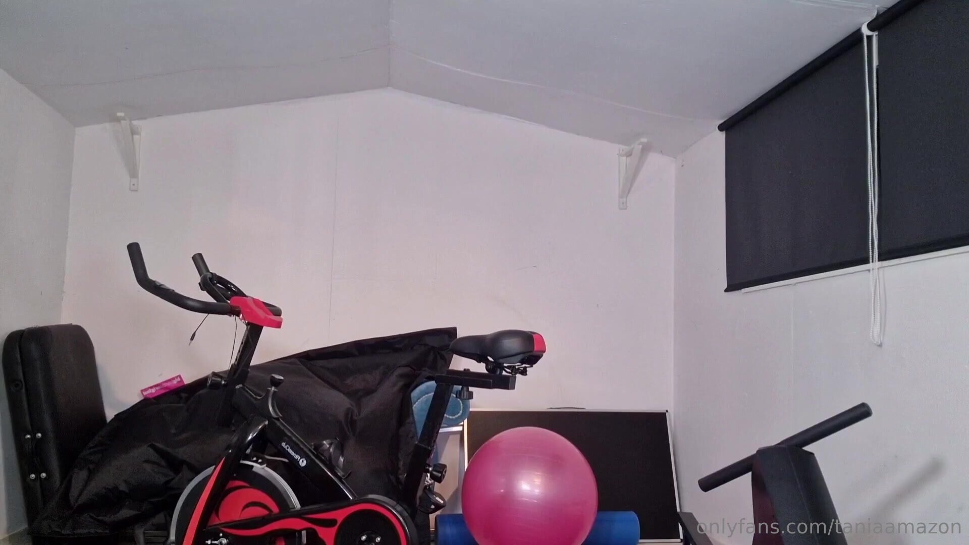 Tania Amazon BG Hobby 2