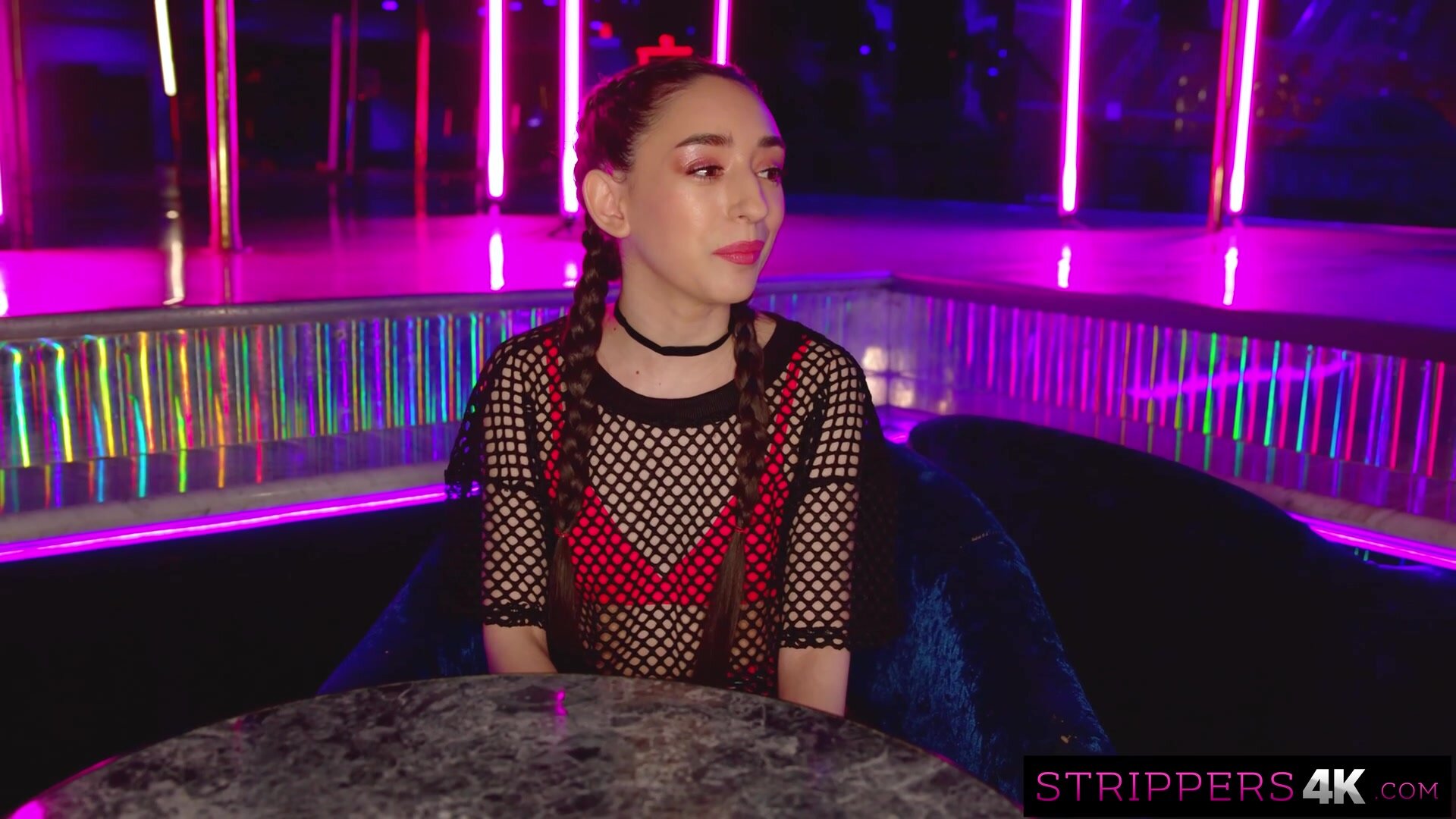 Strippers4K - Ronnie Violet Ronnies Try Out
