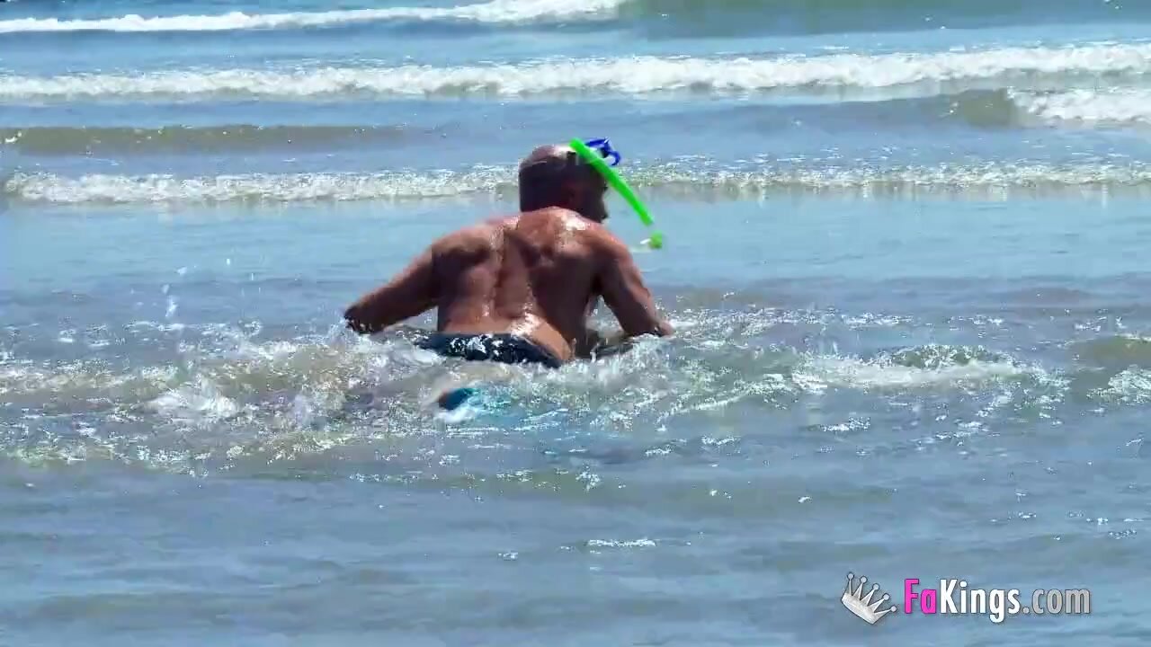 Max Cortes Julia Gomez - Fakings