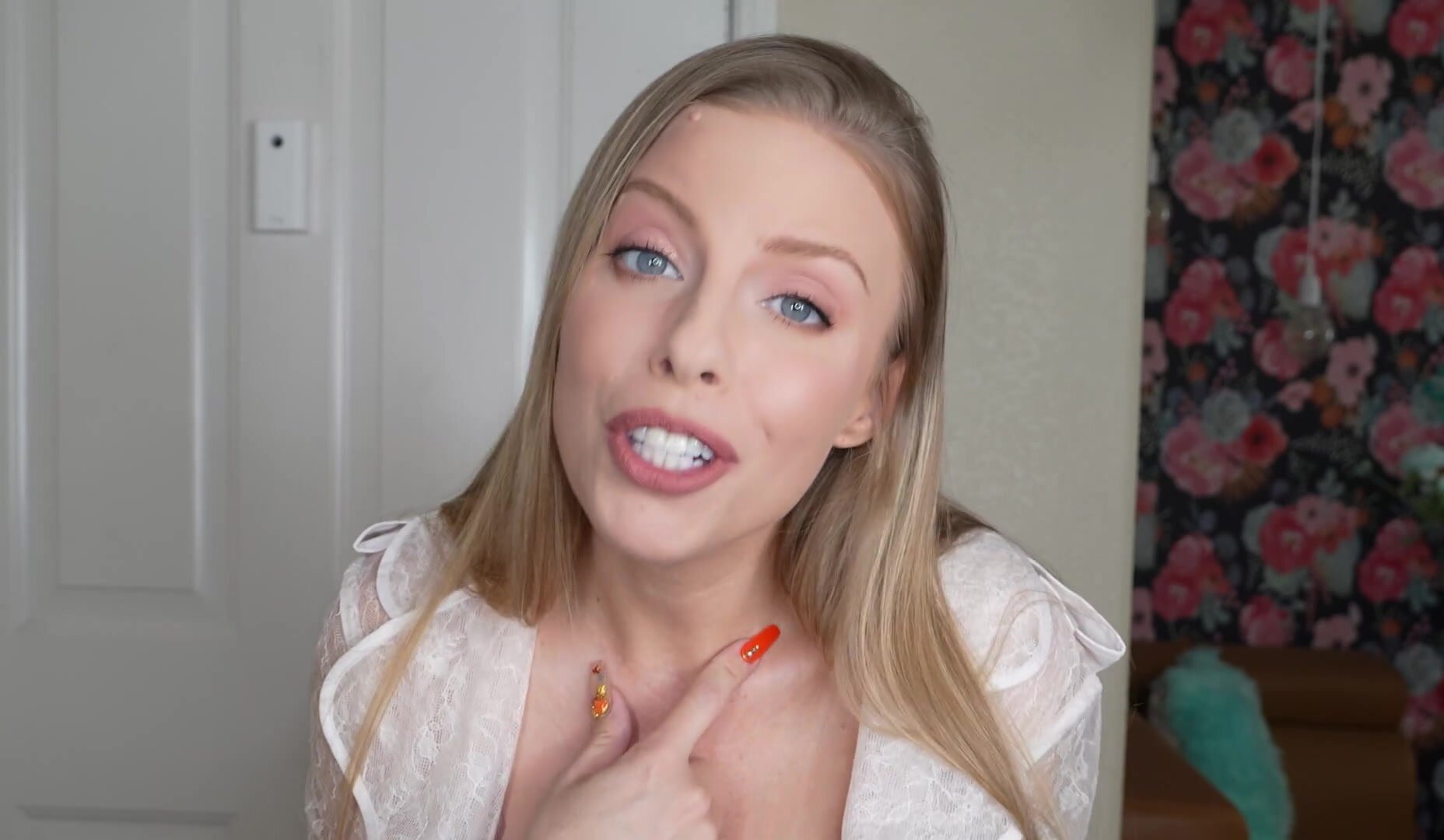 Britney Amber - Cheating Step Mom caught by son & gets creampied as pay off!