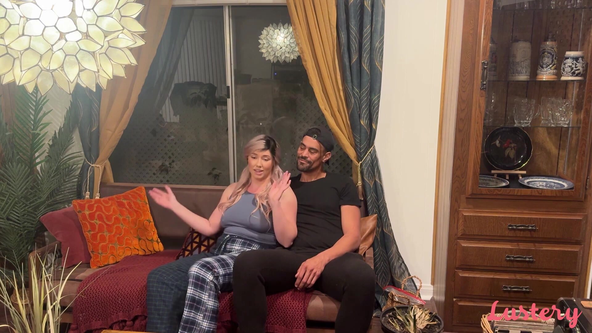 Lustery - E1847 Lilith And Lowkey Surrender To Pleasure