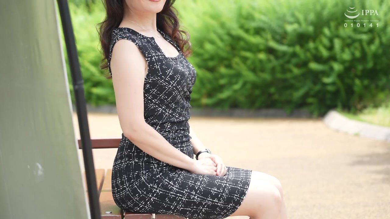 JRZE-269 First Shooting of a Fifty-Something Wife Documentary Morisaki Azusa