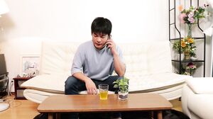 NACT-035 A teasing married woman delivery girl likes young and cute men Ayana Rina