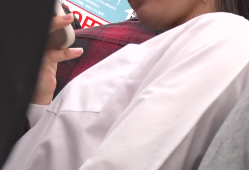 NHDTC-123 Face-to-face humiliation makes her cum over and over again, tongue-twisting until strings start to form in this tongue-kissing horny girl 6