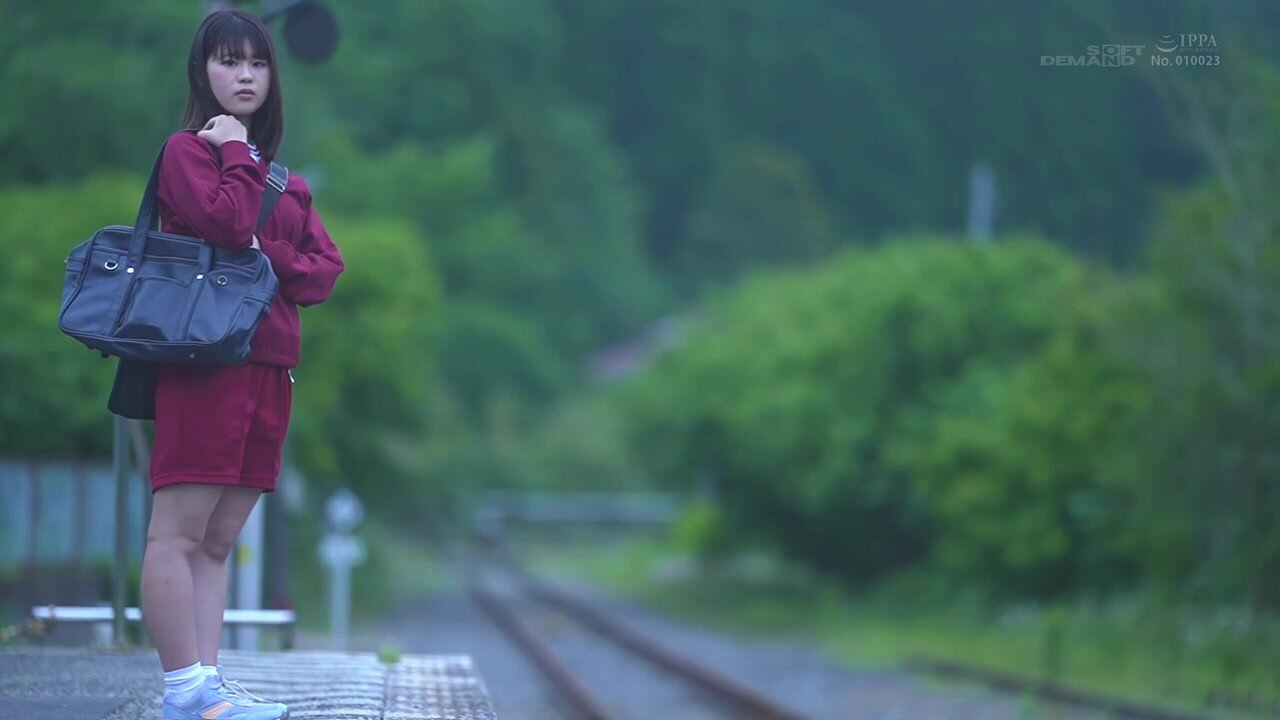 SDAB-340 [18-year-old AV debut] A petite girl with bewildered eyes who wants to lose her virginity. She spends an hour and a half riding her bike alone every day fantasizing about sex. Nene Terakawa