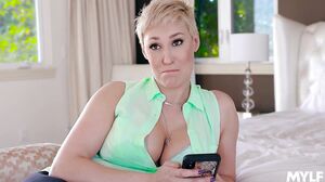 Ryan Keely Busty Stepmom Loves Having Her Stepsons Cock Inside Her