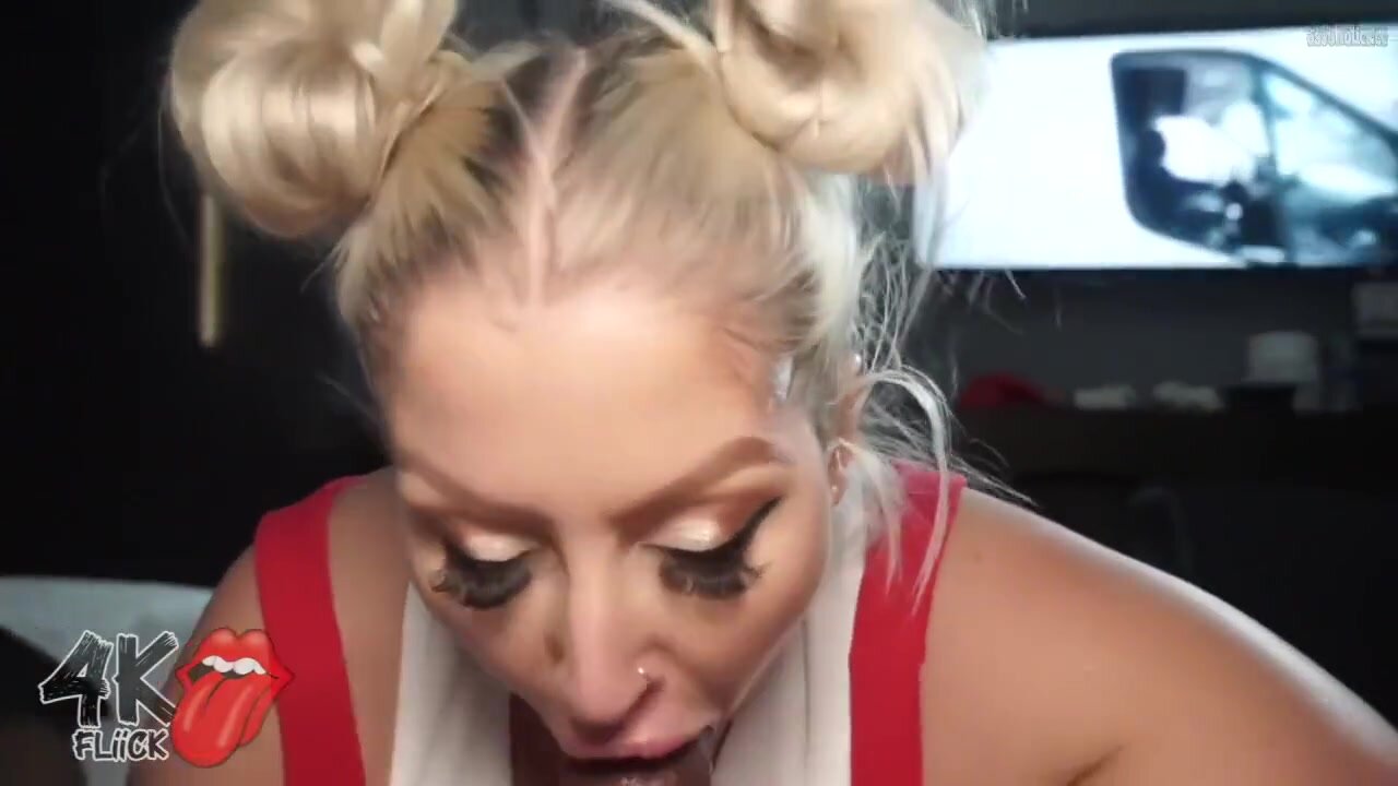 Dani BBW - First Time With A Star