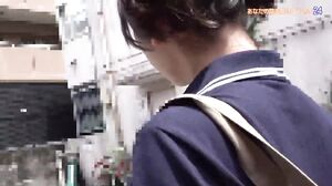 PARATHD-4238 Street Pickup: “Can I see your pubes?” (24) – Got lucky and scored sex too!