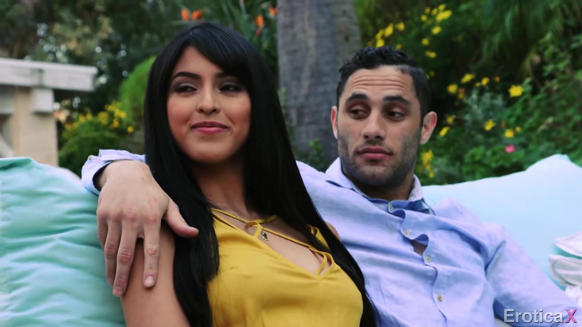 Sophia Leone, Leah Gotti - Pleasant Surprise