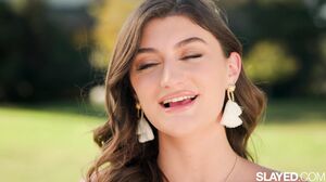 Sophia Leone & Mae Milano - Spray in 4K