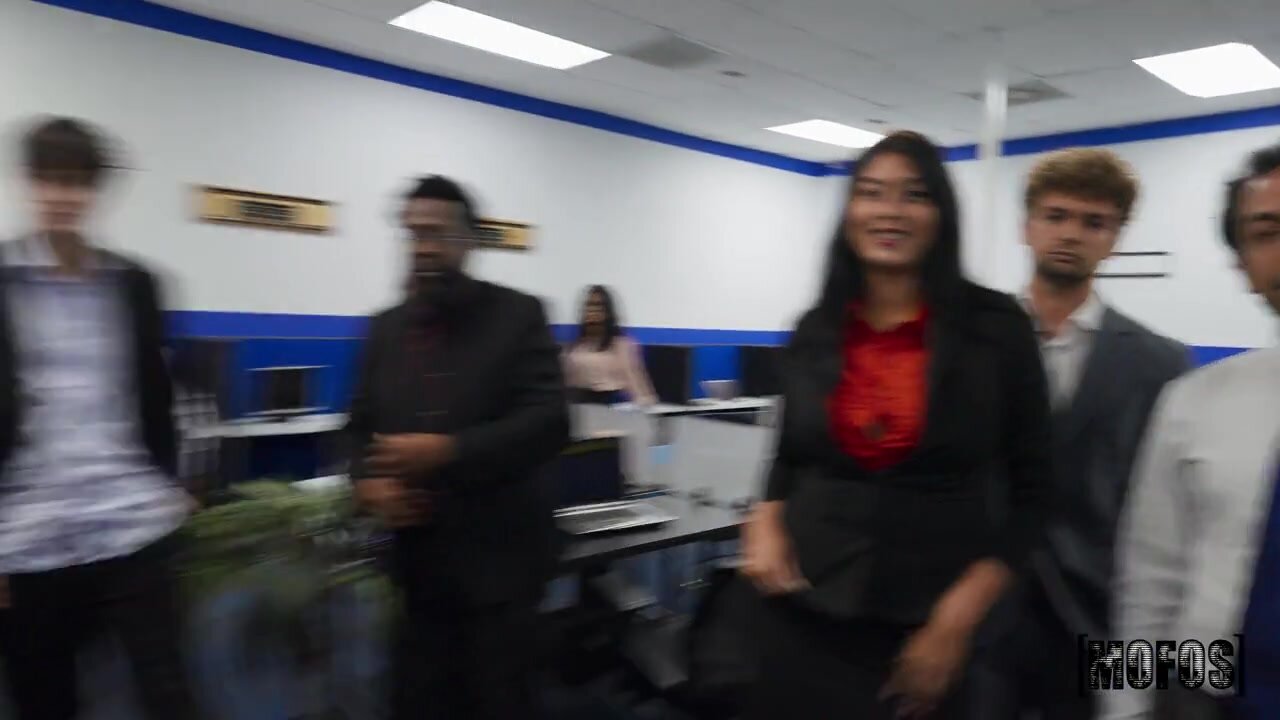 Amber Maddie - New Office, New Sneaky Link