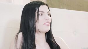 StepMomLessons - Where 2 Is Good 3 Is Better (Britney Amber, Sadie Blake)