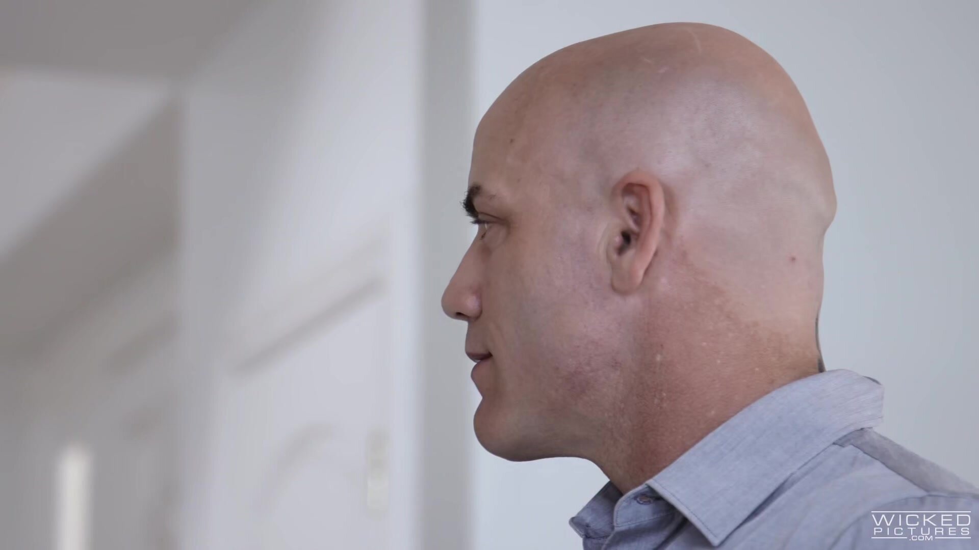 Wicked - He Loves Me In Stockings and Heels, Scene 2 (Britney Amber)