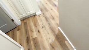 OnlyFans - Roxanne Roselle Busty Big Step Sister Lets You Have A Turn