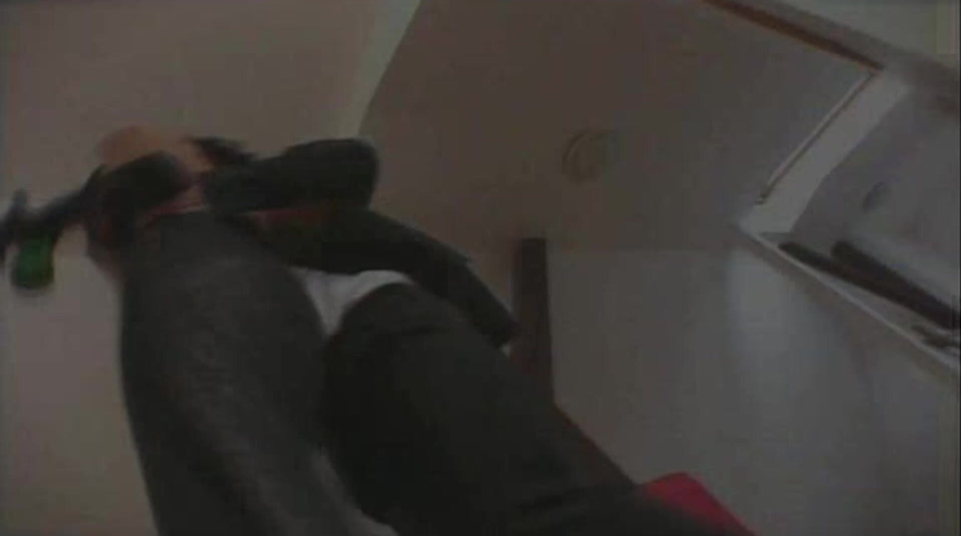 Sarah Twain - Hard Intrusion - sc1