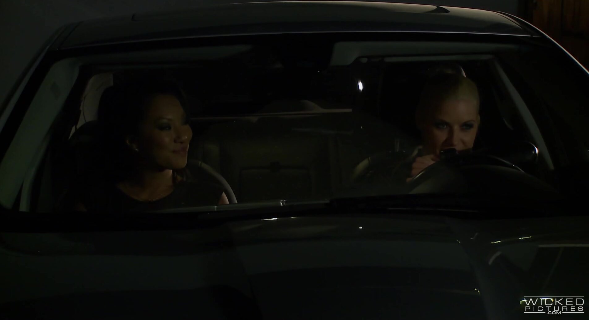 Wicked - Pretty Dangerous, Scene 3 (Britney Amber)