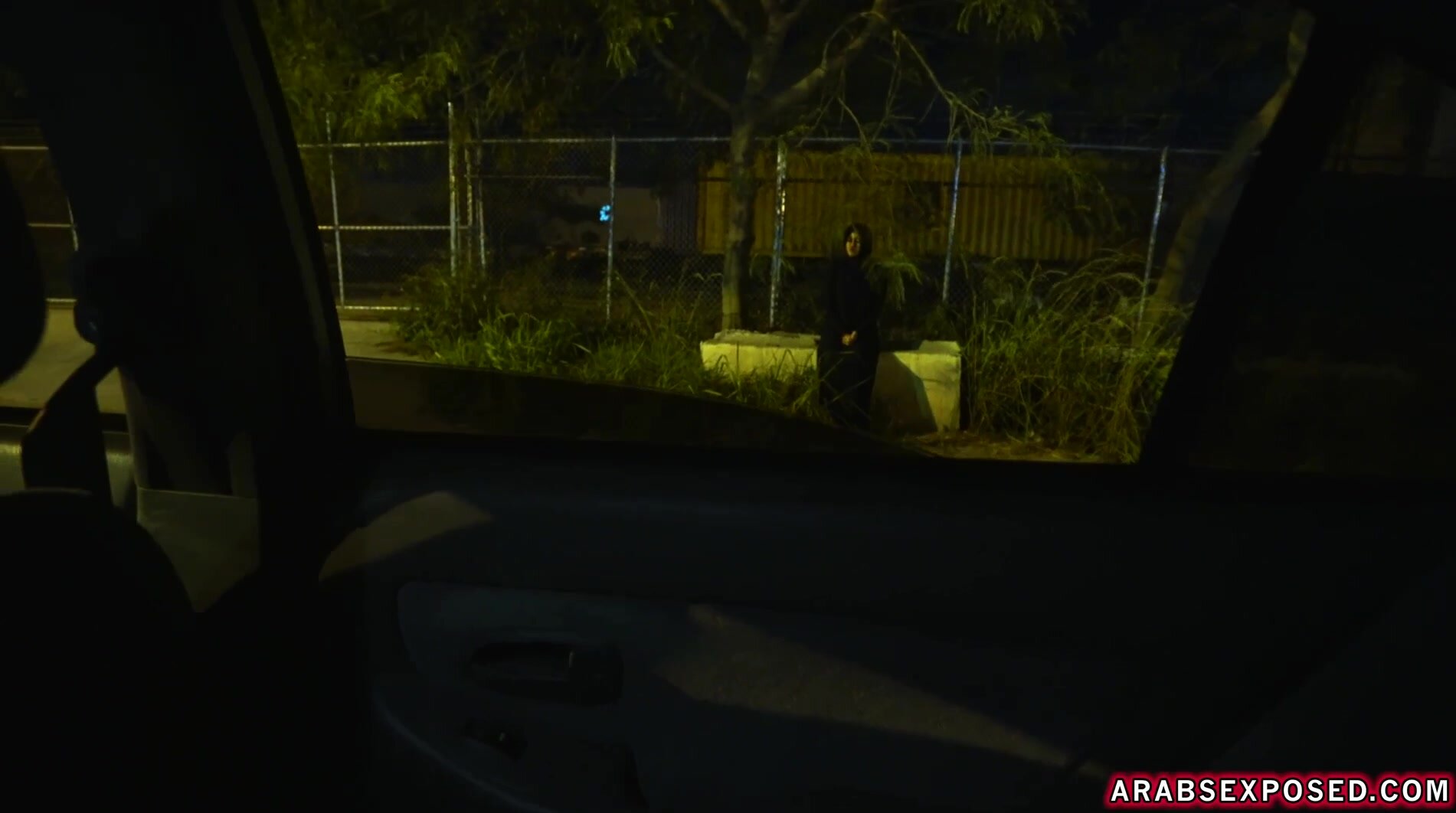 She Fits Perfectly As An Arab