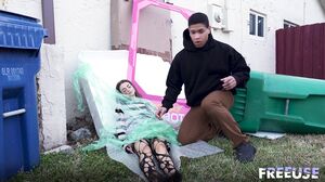 FreakyFembots - Nikki Nicole