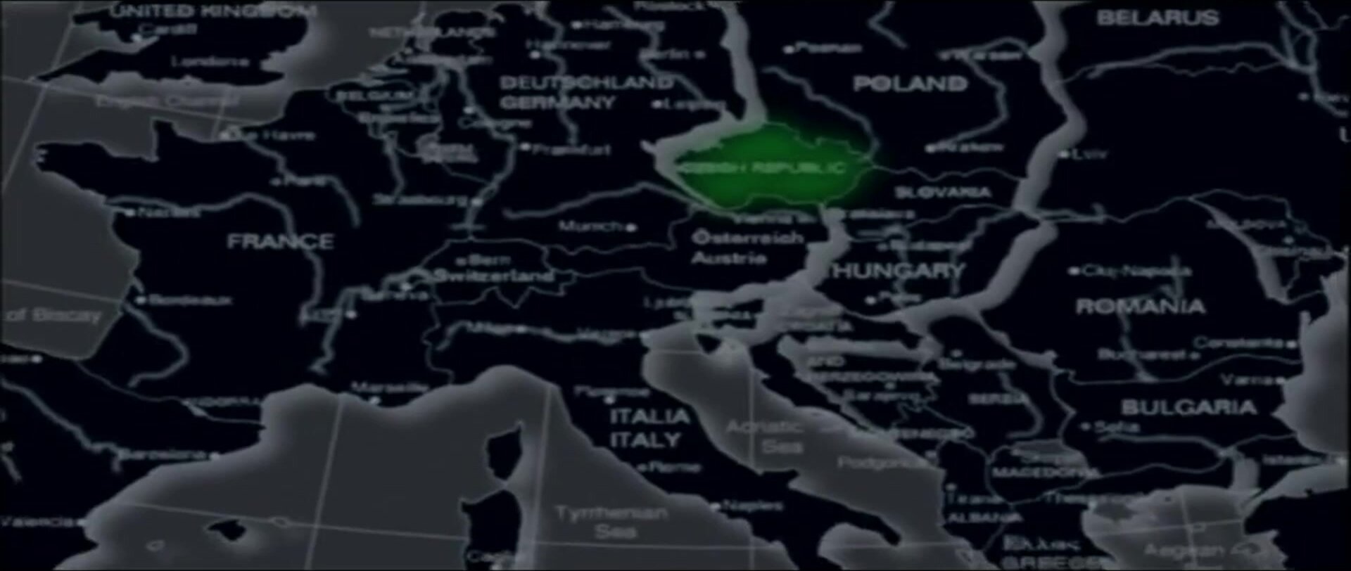 Sarah Twain - Sexual Exhibitionists