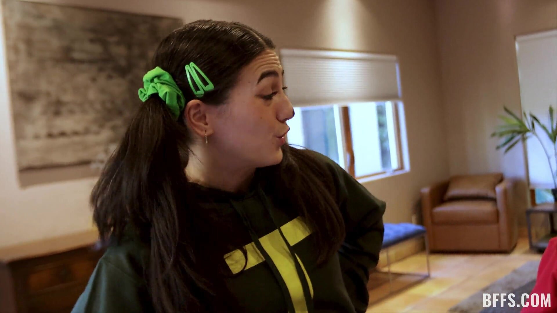 BFFS - Jade Valentine Bella Blu And Megan Mistakes