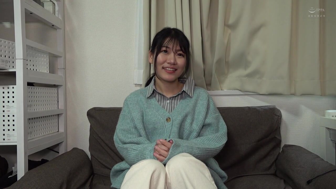 BLOR-280 Her charm and smile are outstanding! A cute curry shop lady is overwhelmed by an insatiable cock and falls into a masochistic state, crying and squirting, letting out a low groan as she reaches a beastly orgasm.