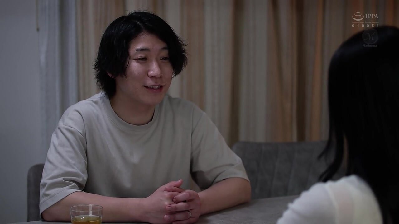 JUR-494 If you don't want to be gang-flowers, try to guess your husband's dick. Tina Nanami