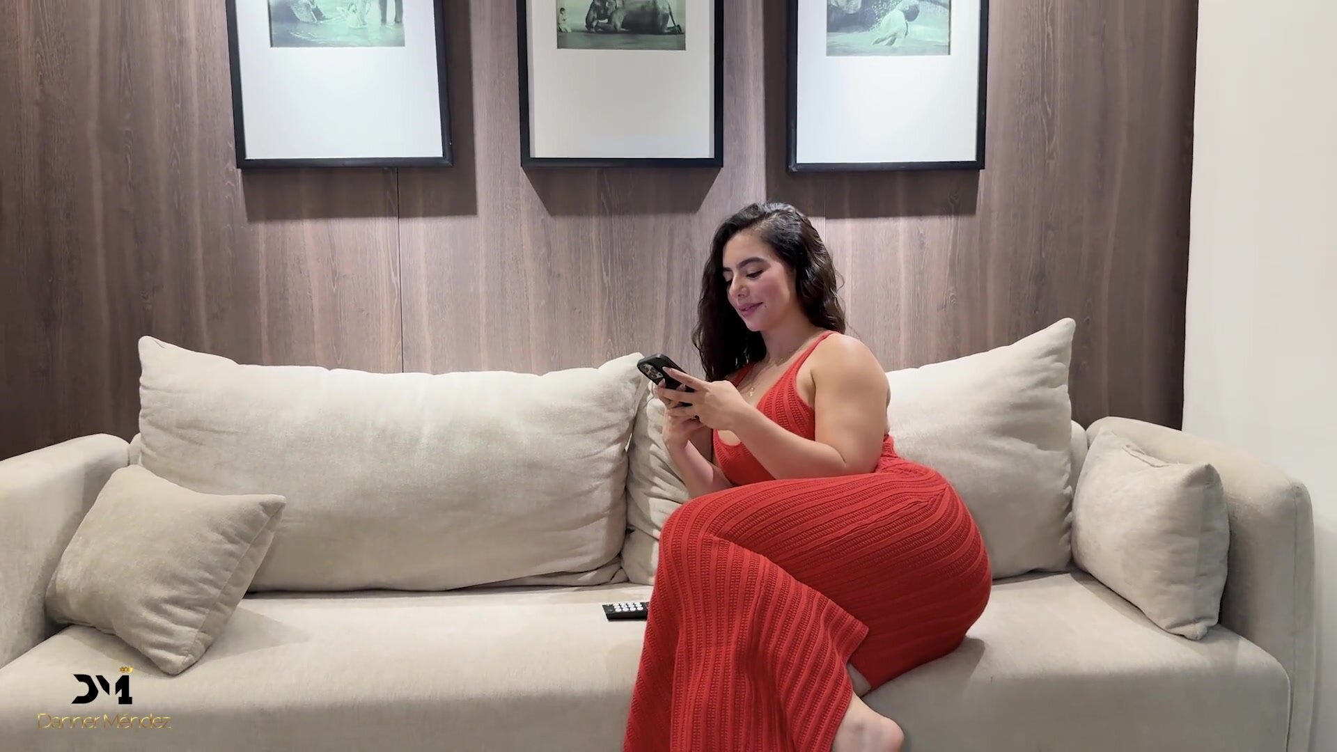 Una Joven Colombiana Deja Que Su Hermanastro La Seduzca Para Tener Sexo Danner Mendez E Iris Rodríguez con Iriannis Rodriguez