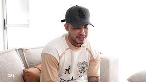 Latina Infiel Se Folla Al Amigo De Su Marido Mientras Él Cocina Danner Mendez & Iris Rodriguez con Monique Fuentes Mariana Martix Iriannis Rodriguez