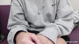 [First Time Shooting] A Body That Is Throbbing After Breaking Up With Her Boyfriend. Delivering Semen To The Depths Of A 20-year-old's Tight Vagina That Wants A Man's Dick.